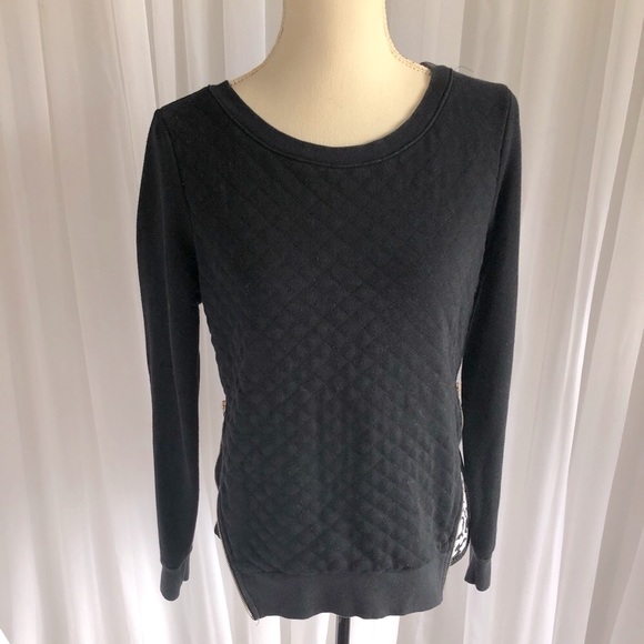 Guess Sweater - Picture 1 of 9